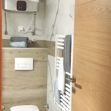 Rest Apartman, * Bjelasnica