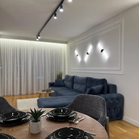 Apartamento Rest Apartment, - Mountain View, Access & Free Garage *